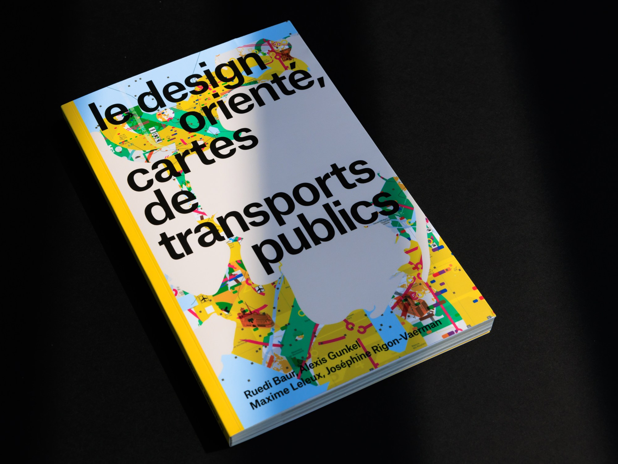 Couverture du livre Design Orienté, Cartes de Transports publics, juin 2023